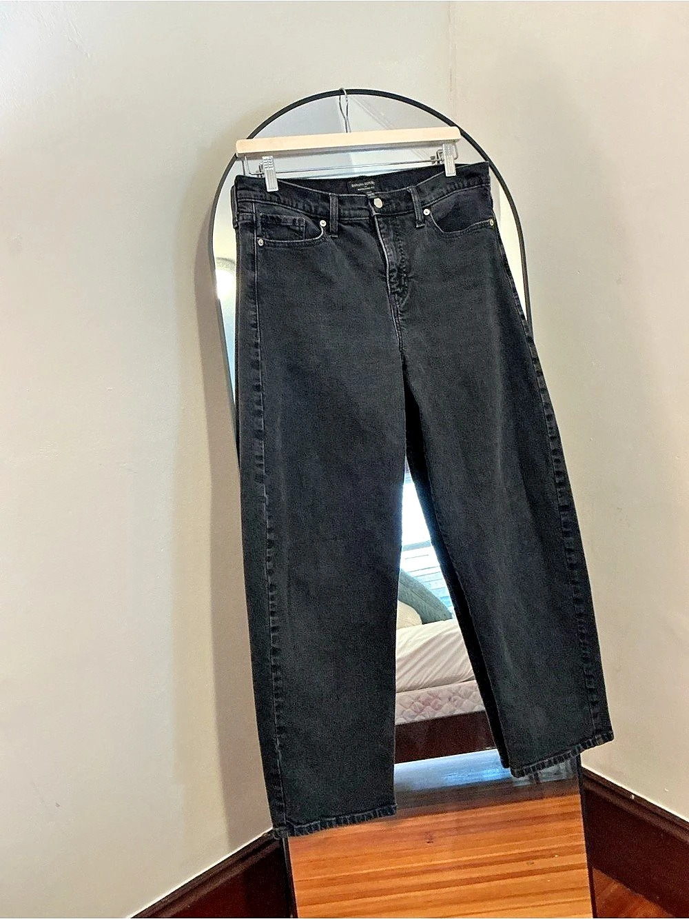 Banana Republic The Icon Classic High Rise Barrel Jean Black Jeans